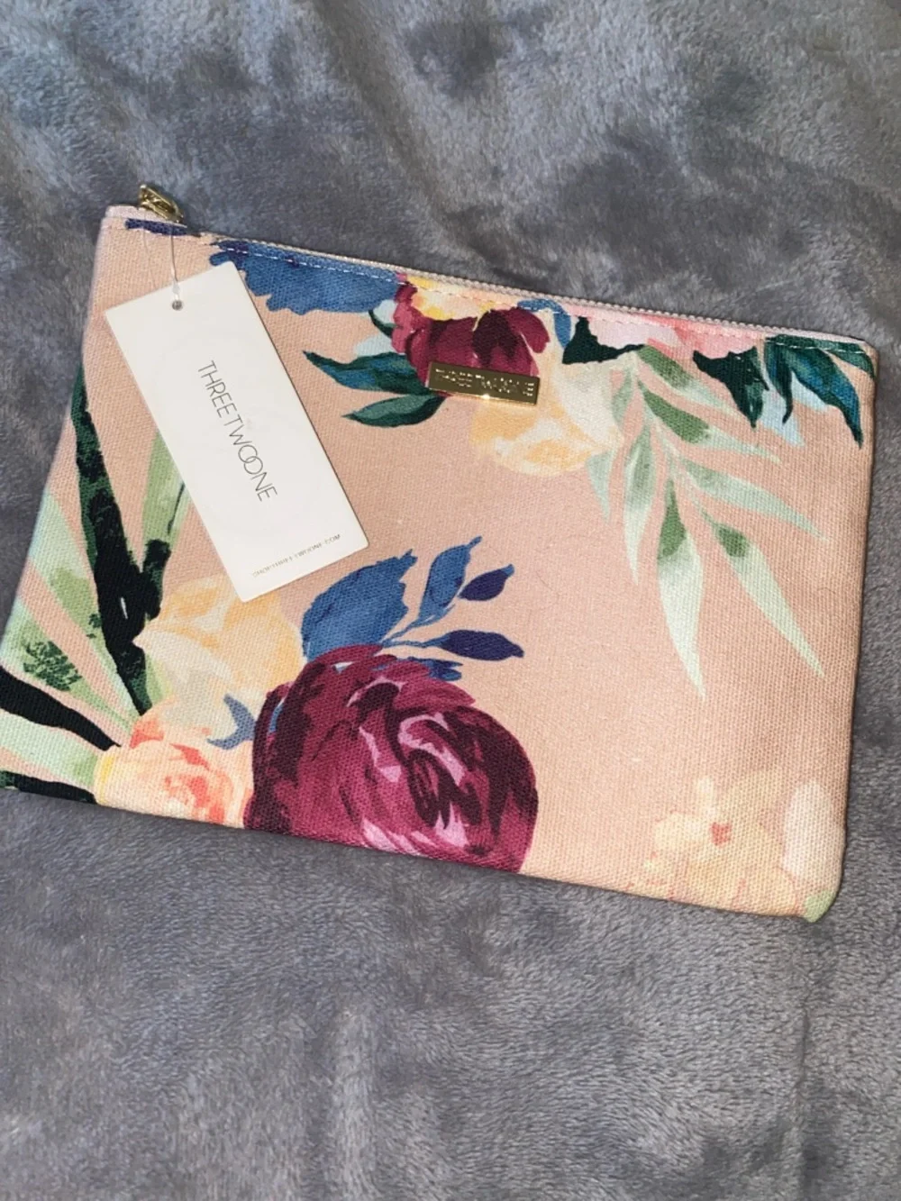 Three Two One  cotton Floral Zip Pouch - Peach Pink with Burgundy Blooms‎ NWT